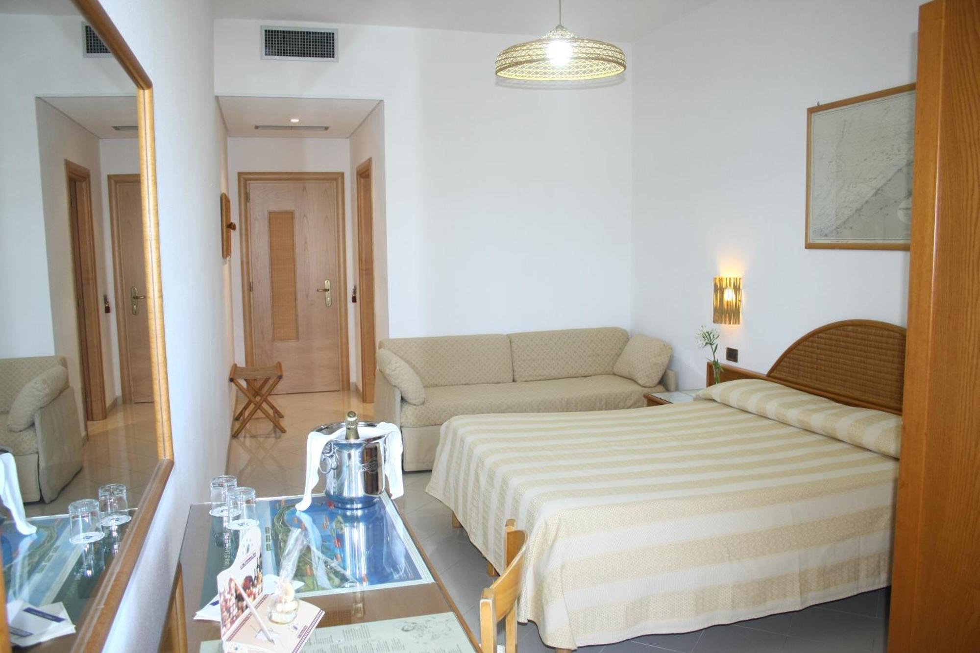 Ecoresort Le Sirene - Caroli Hotels Gallipoli Chambre photo